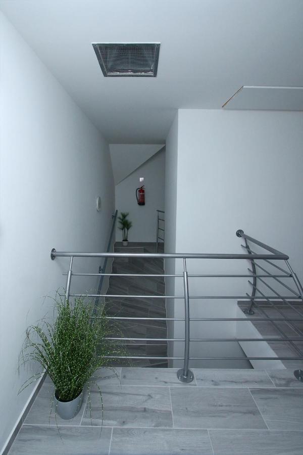 Hotel Aqua Komarom Bagian luar foto